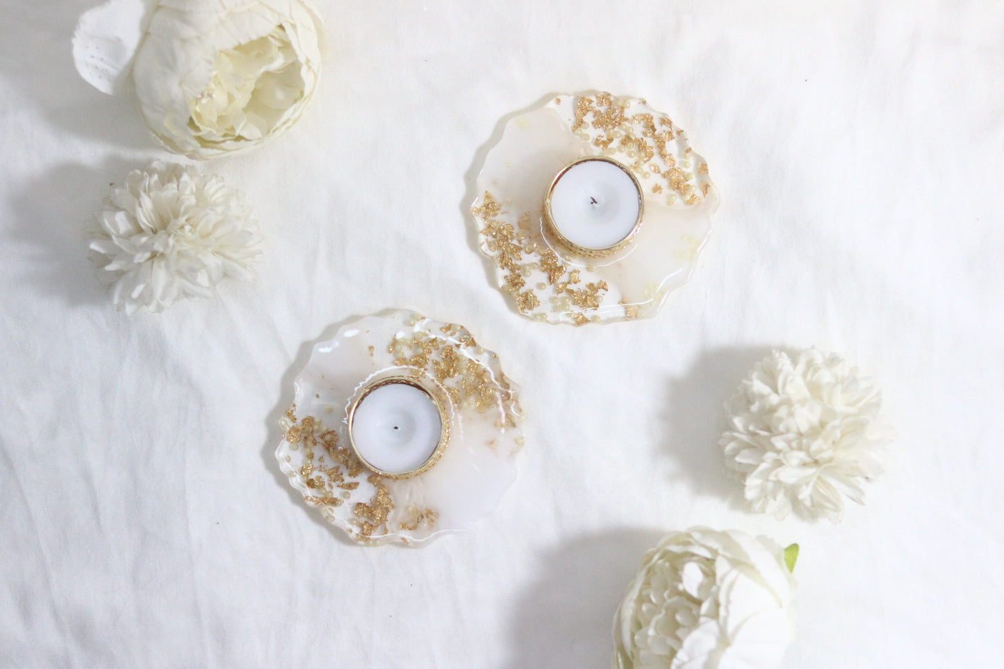 "Illuminate Your Festivities with Exquisite Resin Tea Light Holders - Now in a Special Combo Offer!"- Set of 2