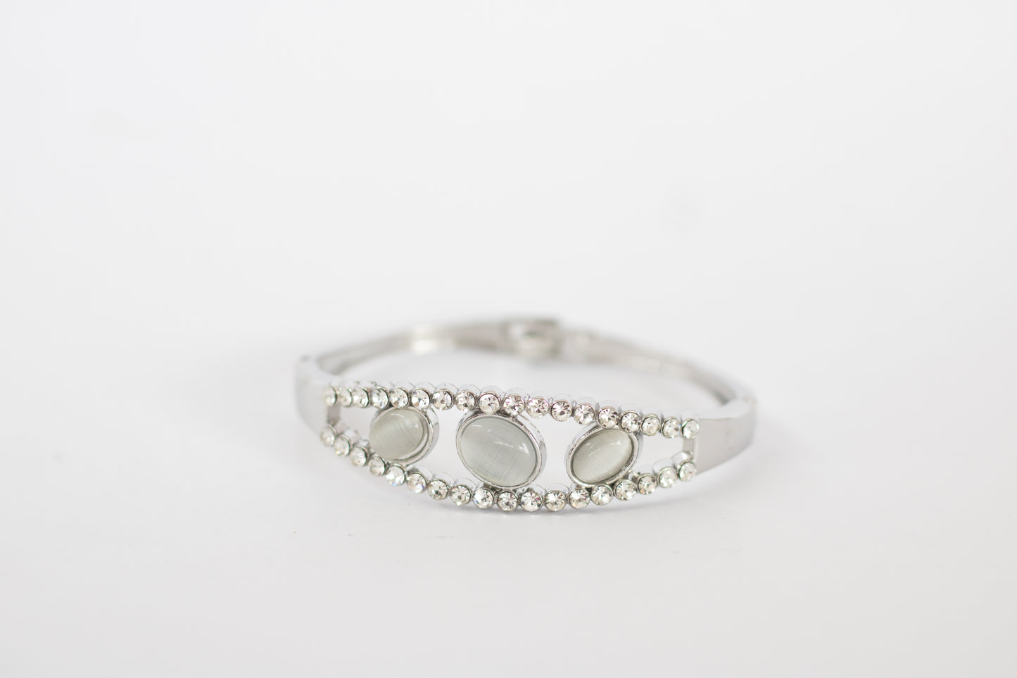 "Radiance Collection"- minimal design