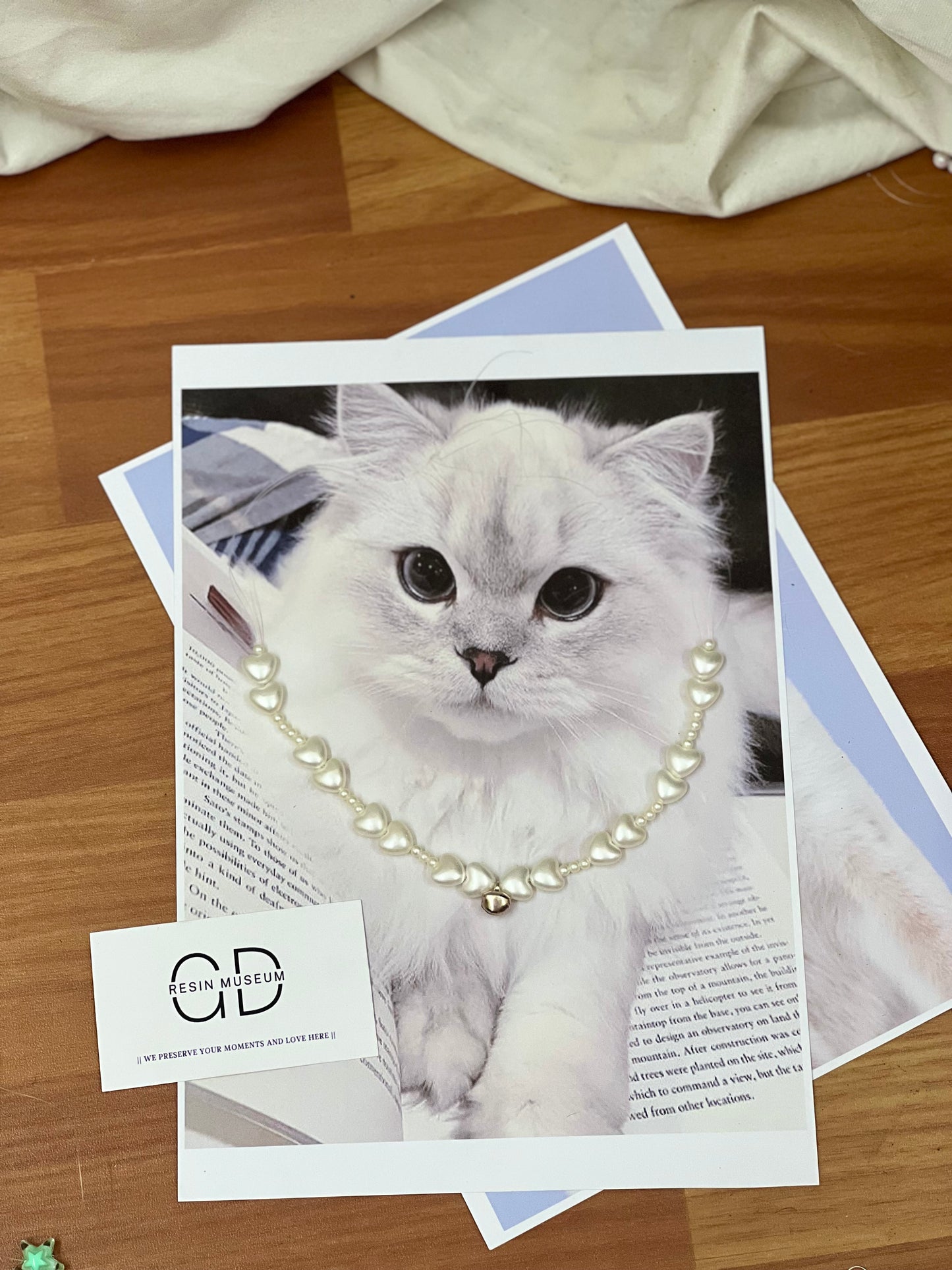 Luxury Pearl Necklace for Cats/Dogs – Elegant and Pet-Safe Design - White Hearts