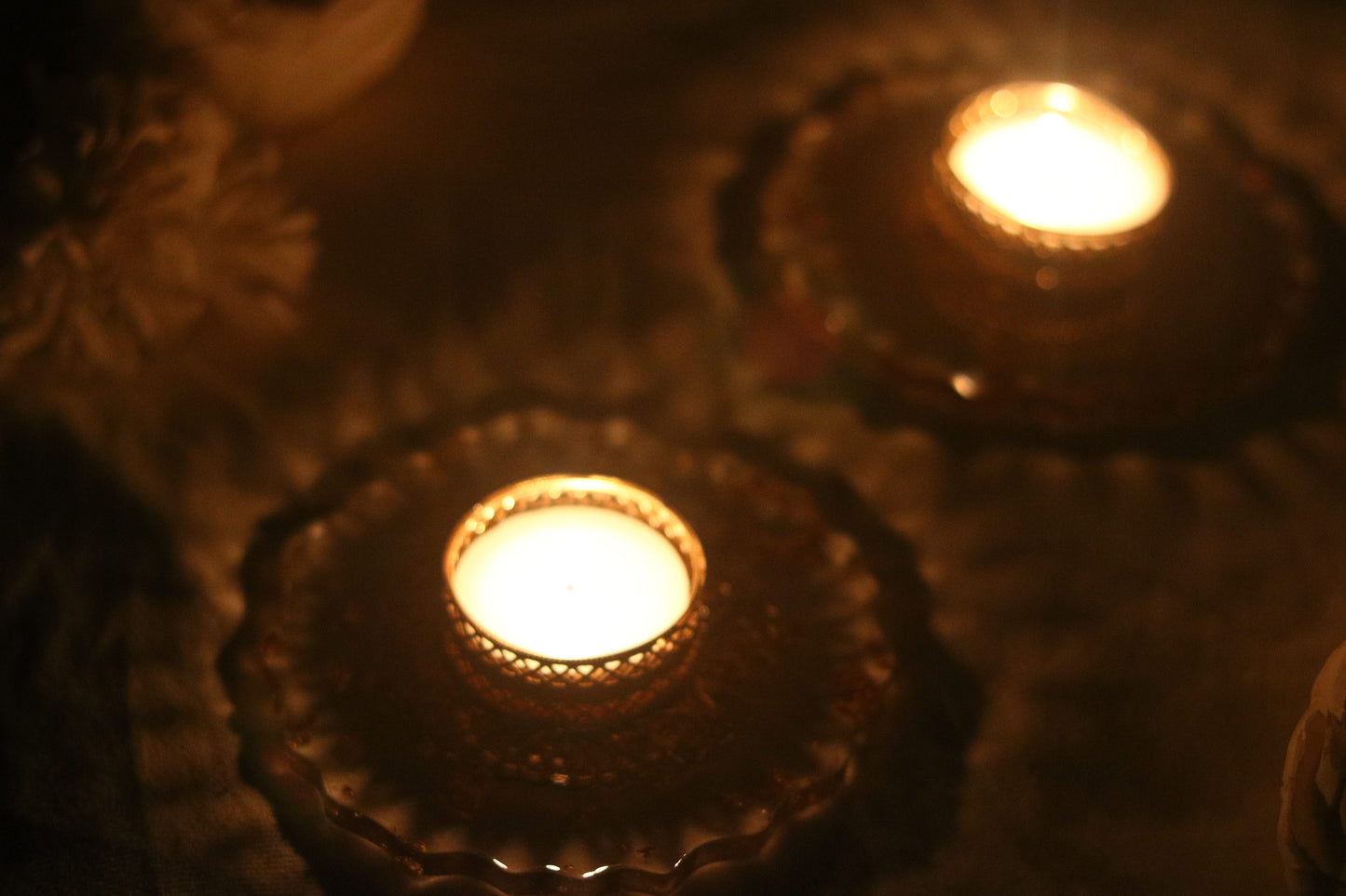 "Illuminate Your Festivities with Exquisite Resin Gold Flakes Tea Light Holders - Now in a Special Combo Offer!"- Set of 2