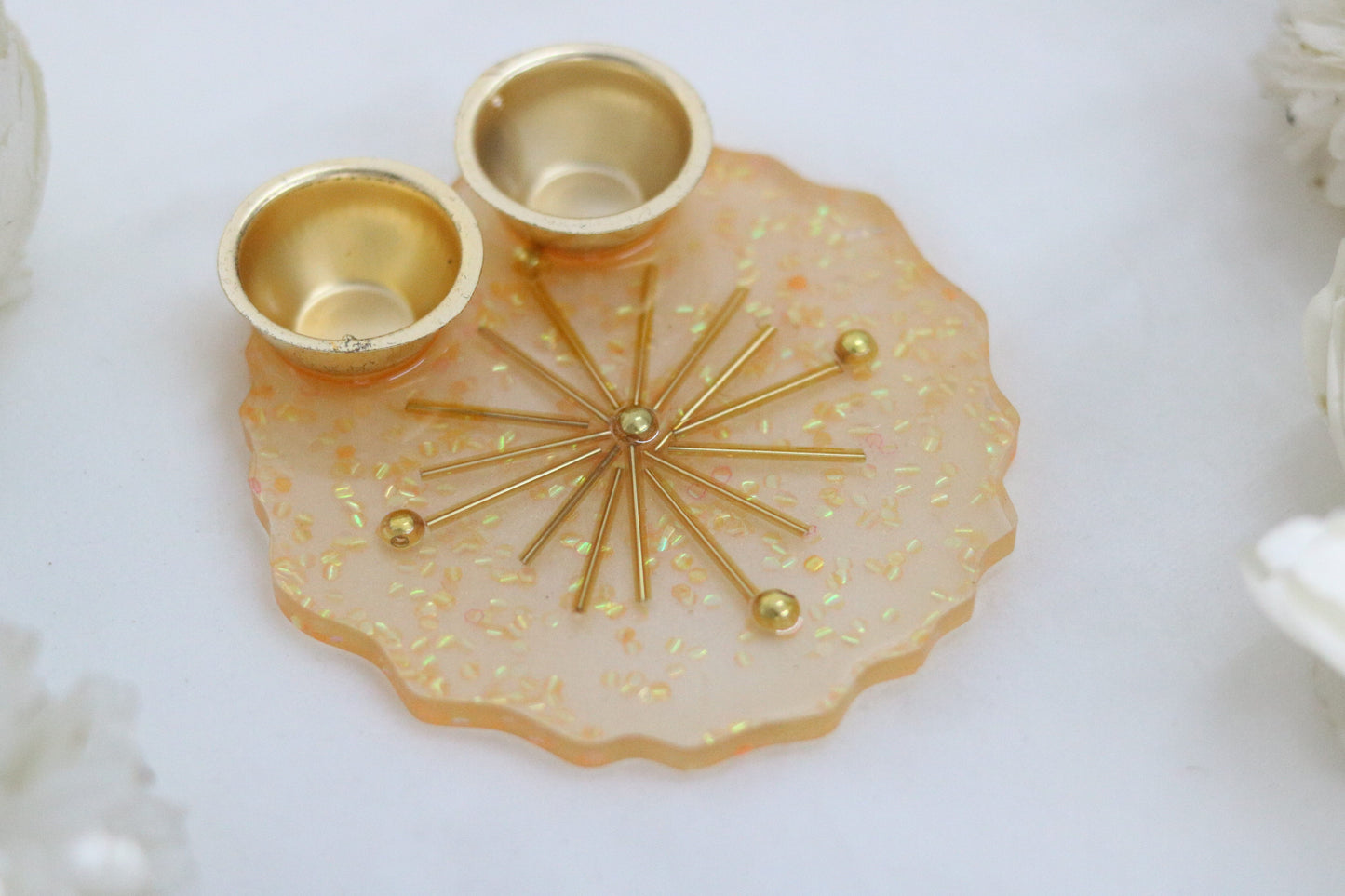 "5-Inch Elegant Resin Thali with Golden Starburst Design"