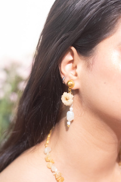 Golden Bloom Necklace and Earrings Set - Garden Of Grace