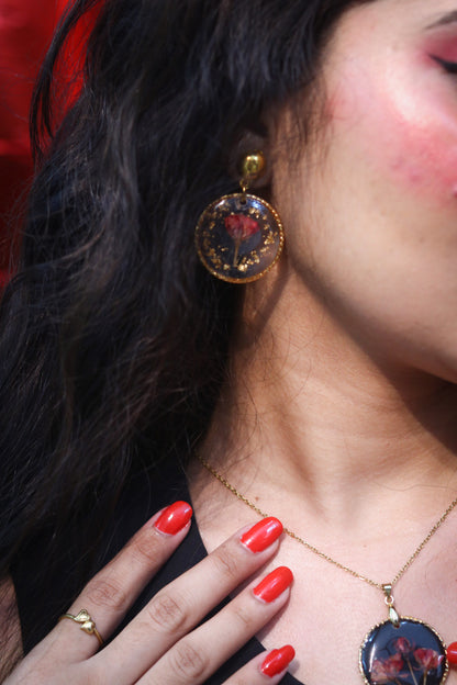 Endless Devotion Necklace and Earing Set - Love Me, Love Me Not Collection💖