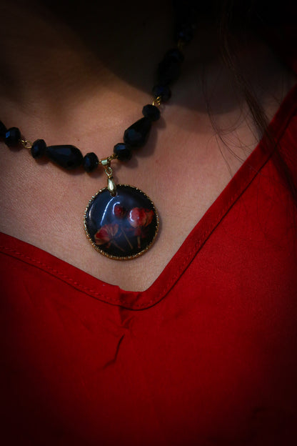 Lover’s Oath Necklace - Love Me, Love Me Not Collection 🖤