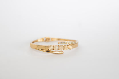 "Radiance Collection"- Elegant design (Gold)