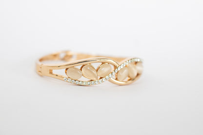 "Radiance Collection"- Infinity design (Gold)